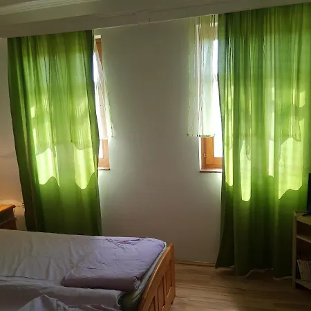 Diiva Apartment Curug
