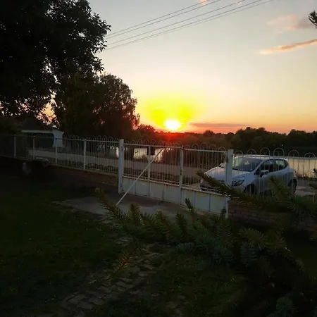 Diiva Apartment Curug